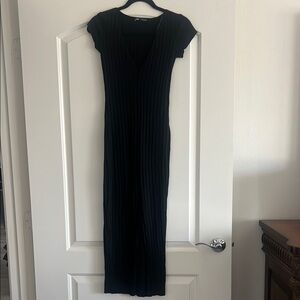Zara Black Sheath Maxi Dress V-Neck Cap Sleeves